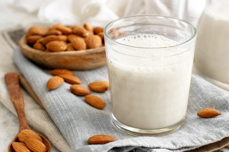 Lợi ích sức khỏe của sữa hạnh nhân