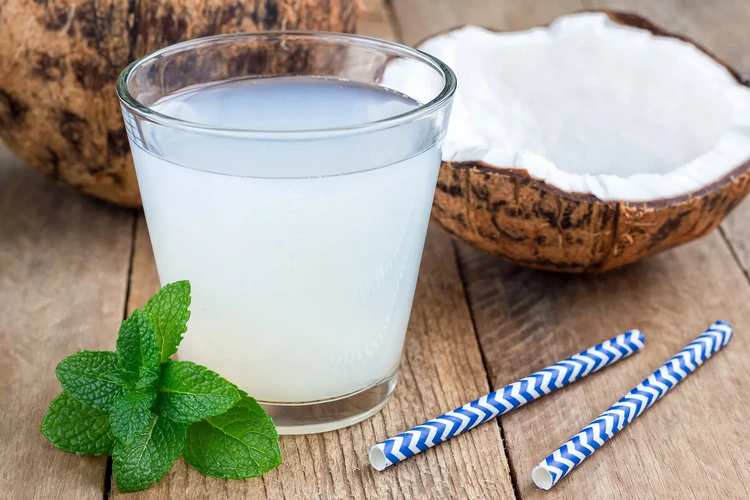 Lợi ích của nước dừa
